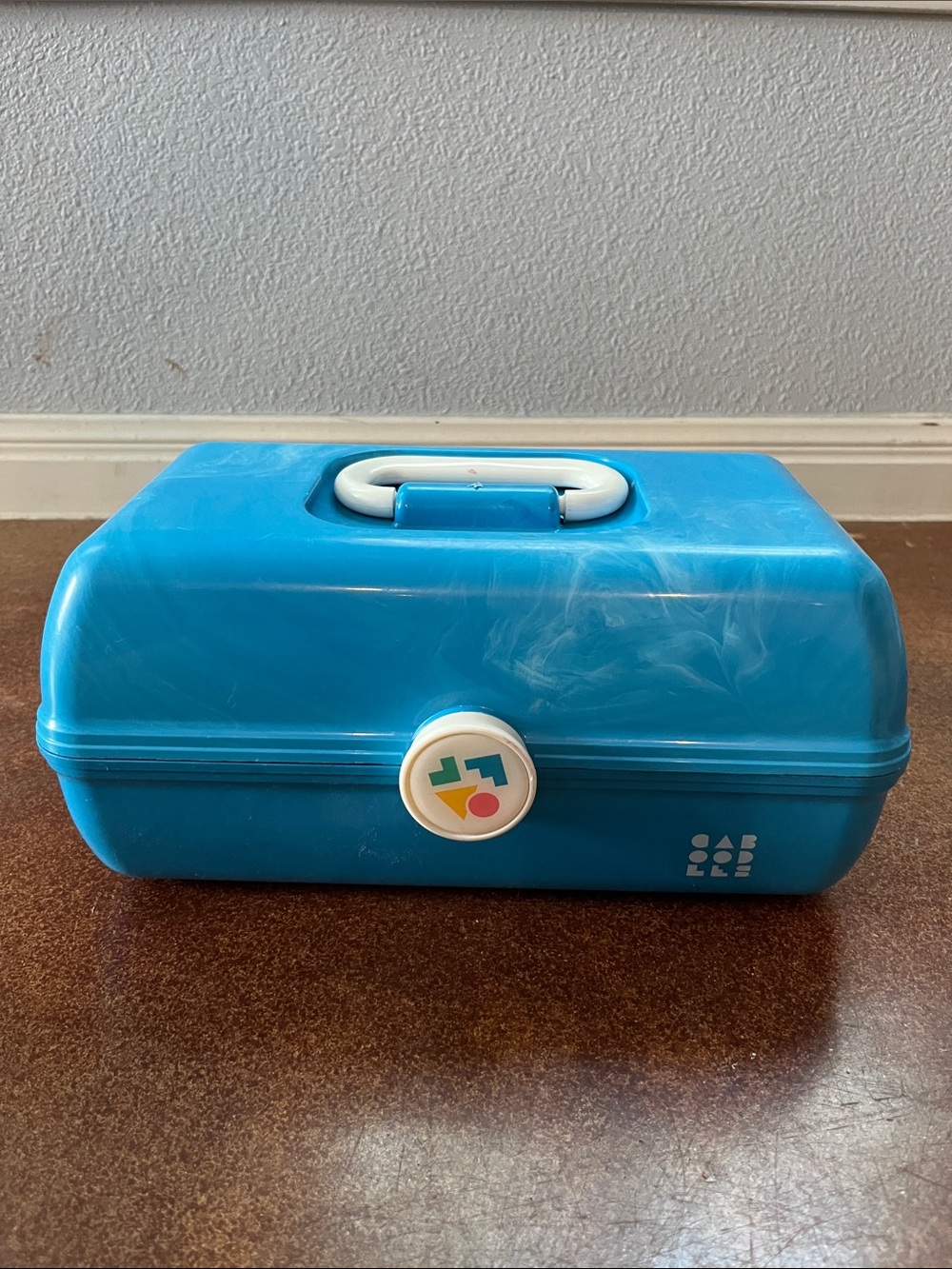 Vintage Blue Caboodle Portable Makeup Carry Case with White Handle